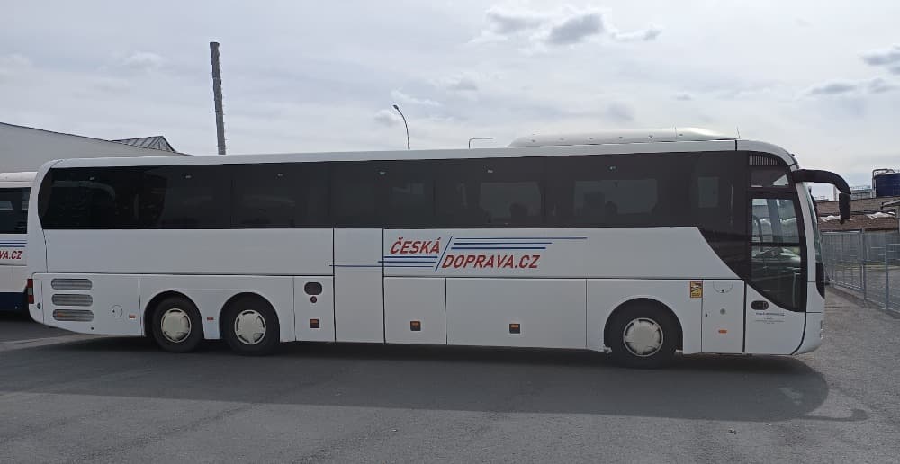 Autobus MAN LION'S COACH L
