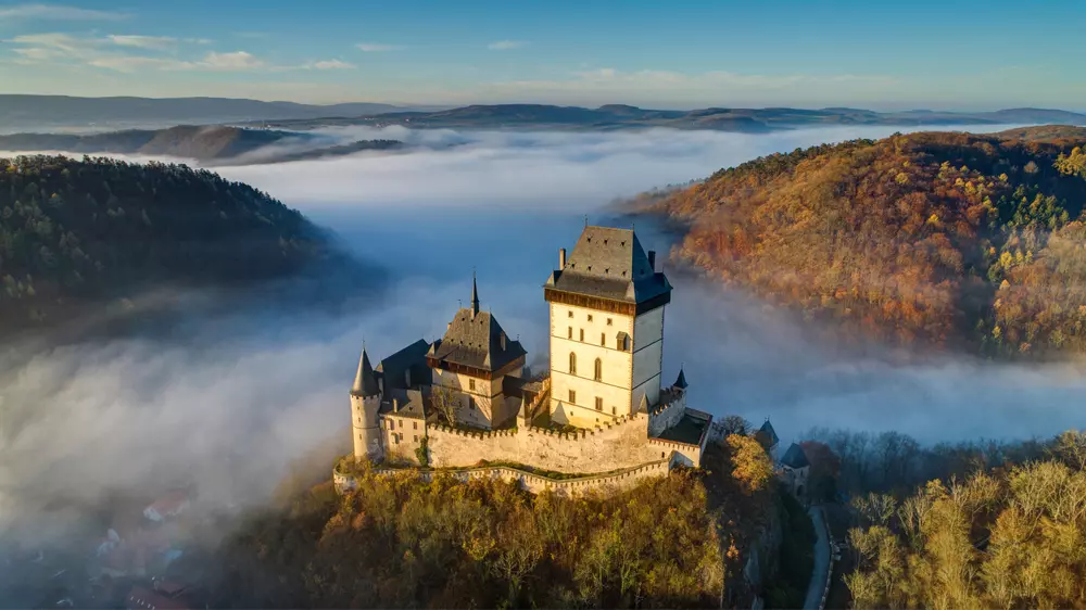 2532 Karlštejn a Hrnčířské trhy v Berouně