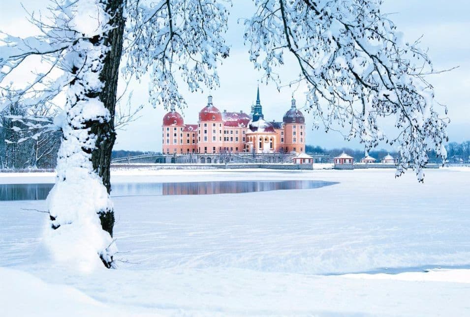2548 Na zámek Moritzburg za Popelkou a do předvánočních Drážďan