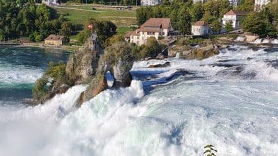 2520 Rýnské vodopády a Bodamské jezero